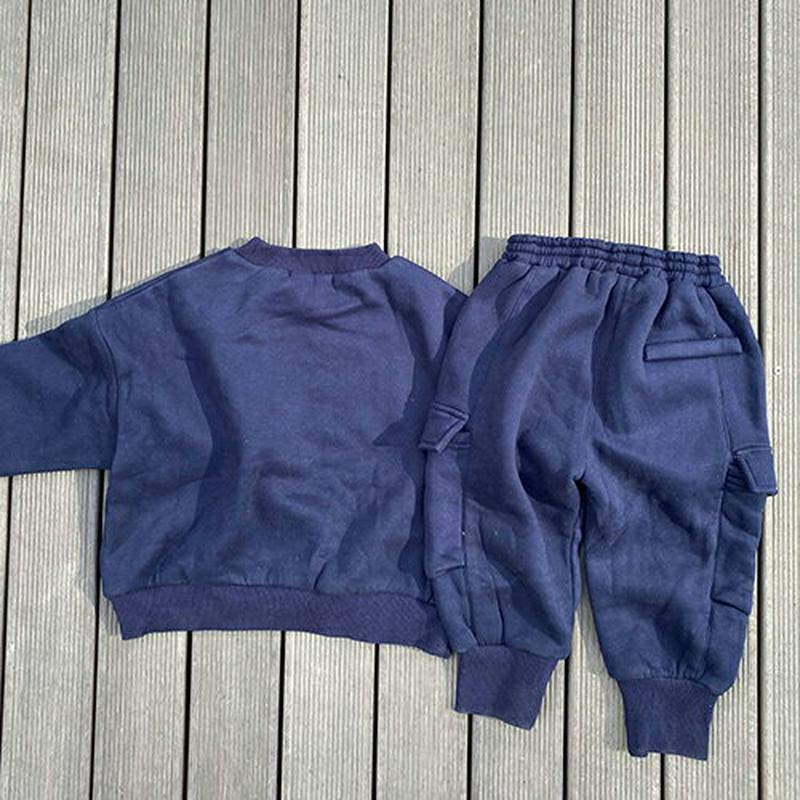 【キッズ20%OFF】カゴポケットスウェット上下SET(junior)・u09100 キッズ 【9~17才】【SET】【韓国 ファッション セットアップ トレーナー Tシャツ 長袖 パンツ ロング ウエストゴム ジョガーパンツ キッズ 子供 こども 子供服 通学 小学生 ジュニア 秋 冬】【KIDS】