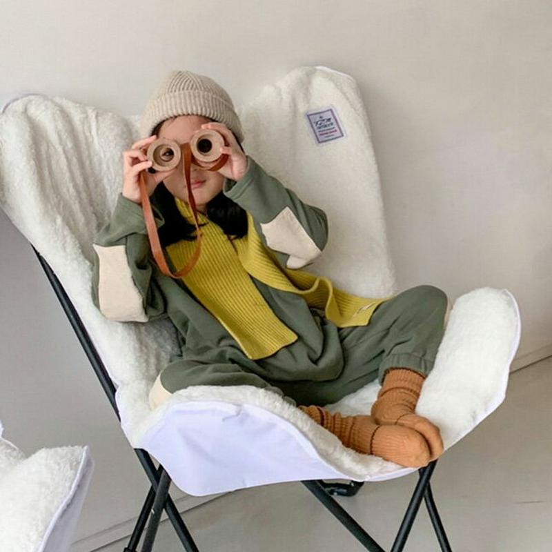 【キッズ20%OFF】裏起毛配色スウェット上下SET・u09085 キッズ【3~8才】【set】【セットアップ setup　トップス スウェット トレーナー 長袖 パンツ ズボン 裏起毛 カジュアル ラフ 女の子 男の子 冬 韓国 韓国子供服 子供 こども 子供服 こども服】【KIDS】