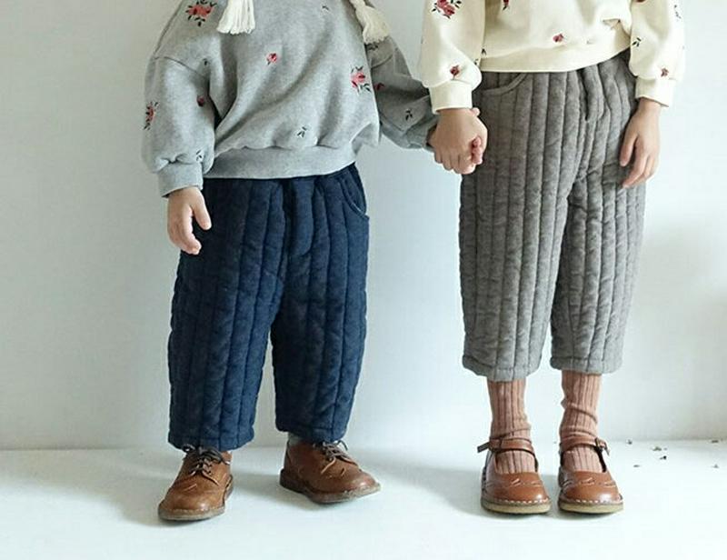 【キッズ30%OFF】中綿パンツ・u09438 キッズ【3~8才】【pt】【パンツ ズボン ロングパンツ 長ズボン 中綿 中綿パンツ 裏起毛 カジュアル ラフ 女の子 男の子 クロップド丈 韓国 韓国子供服 子供 こども 子供服 こども服】【KIDS】