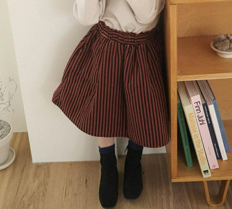 【キッズ20%OFF】裏起毛ストライプフレアスカート(kids)・u09074 キッズ【3~8才】【sk】【スカート ロング ロングスカート フレア フレアスカート ストライプ柄 裏起毛 カジュアル ラフ 女の子 冬 韓国 韓国子供服 子供 こども 子供服 こども服】【KIDS】