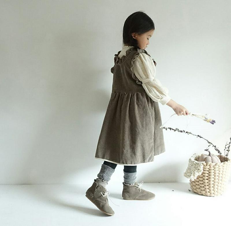 【キッズ20%OFF】フリルコーデュロイワンピース・u09053 キッズ【3~8才】【ops】【ワンピース ミディ丈 ミディワンピース スリーブレス ノースリーブ フリル コーデュロイ 単色 シンプル かわいい 女の子 秋 冬 韓国 韓国子供服 子供 こども 子供服 こども服】【KIDS】