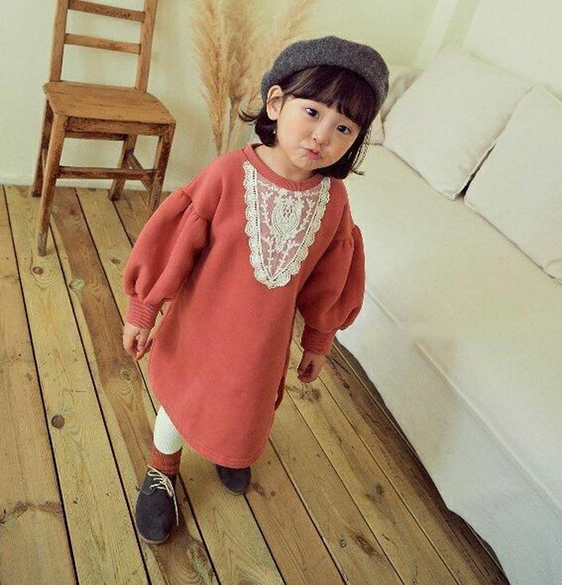 【キッズ20%OFF】レース刺繍パフ袖ワンピース・u08986 キッズ【3~8才】【ops】【ワンピース ミディ丈 ミディワンピース 長袖 刺繍 パフスリーブ ボリューム袖 レース 可愛い かわいい 女の子 秋 冬 韓国 韓国子供服 子供 こども 子供服 こども服】【KIDS】