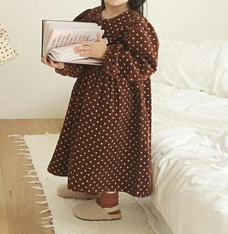 【キッズ20%OFF】【送料無料】パフ袖ドットワンピース(junior)・u08904 キッズ【9~17才】【ops】【ワンピース ロングワンピース ロング ドット柄 長袖 パフスリーブ ボリューム袖 レトロ かわいい 女の子 秋 冬 韓国 韓国子供服 子供 こども 子供服 こども服】【KIDS】