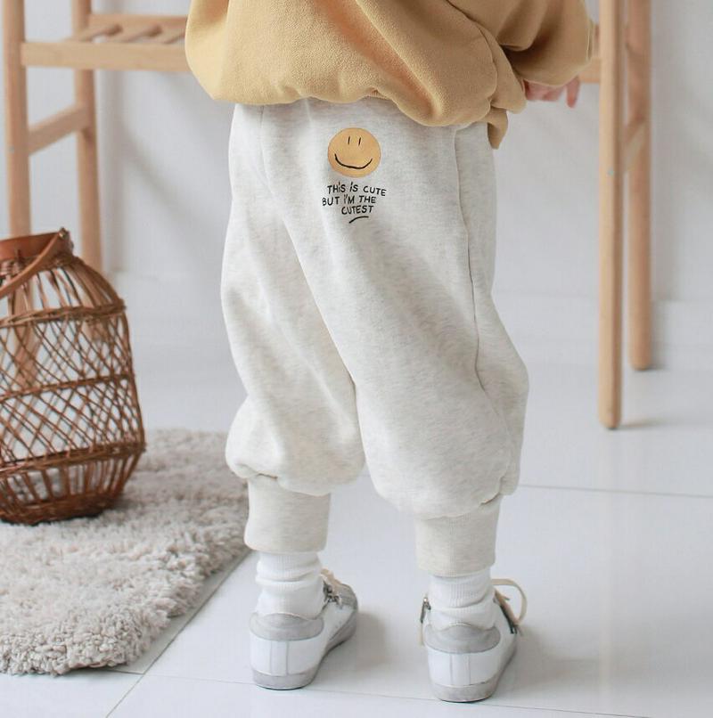 裏起毛バックスマイルジョガーパンツ・p008715 キッズ【3~8才】【pt】【パンツ ズボン ロングパンツ 長ズボン ジョガーパンツ スマイル 裏起毛 カジュアル 可愛い かわいい 女の子 男の子 冬 韓国 韓国子供服 子供 こども 子供服 こども服】【KIDS】