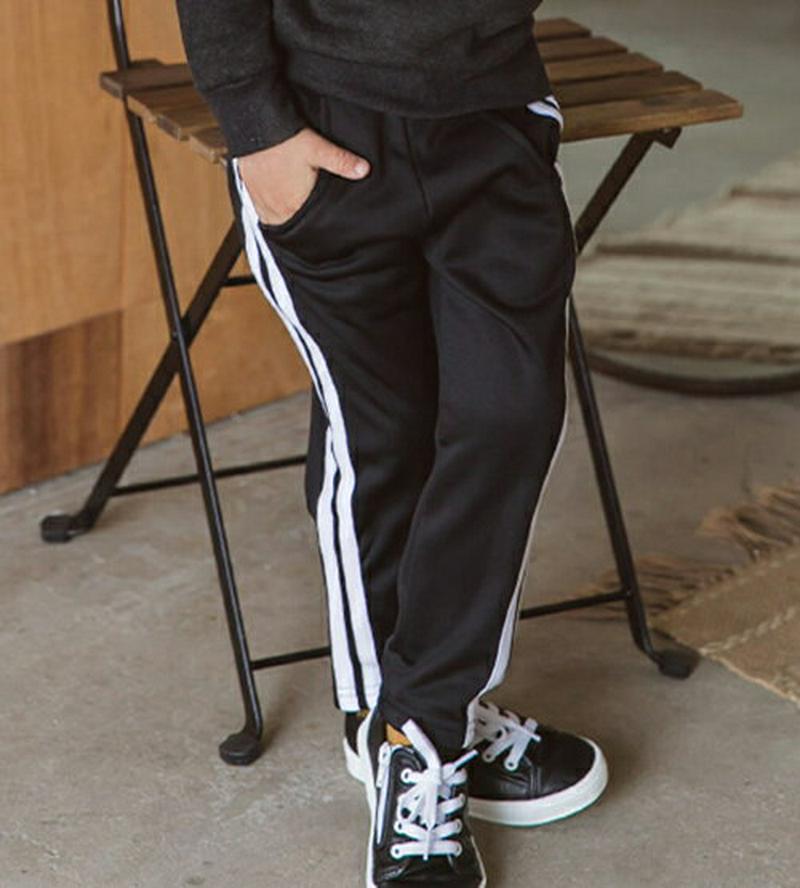 裏起毛ツーライントレーニングパンツ(junior)・p008663 キッズ【9~17才】【pt】【パンツ ズボン ロングパンツ 長ズボン 裏起毛 サイドライン カジュアル スポーティー 女の子 男の子 冬 韓国 韓国子供服 子供 こども 子供服 こども服】【KIDS】