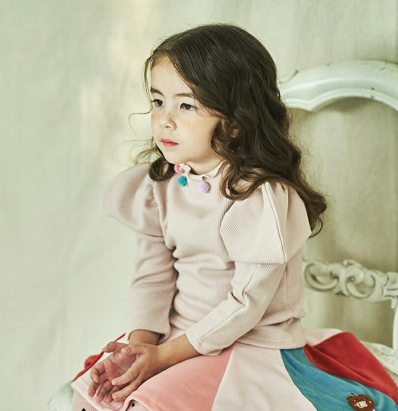 【キッズ20%OFF】裏起毛パフスリーブ長袖Tシャツ(junior)・u08801 キッズ【9~17才】【tops】【トップス Tシャツ 長袖 パフスリーブ ボリューム袖 裏起毛 ガーリー 可愛い かわいい 女の子 冬 韓国 韓国子供服 子供 こども 子供服 こども服】【KIDS】