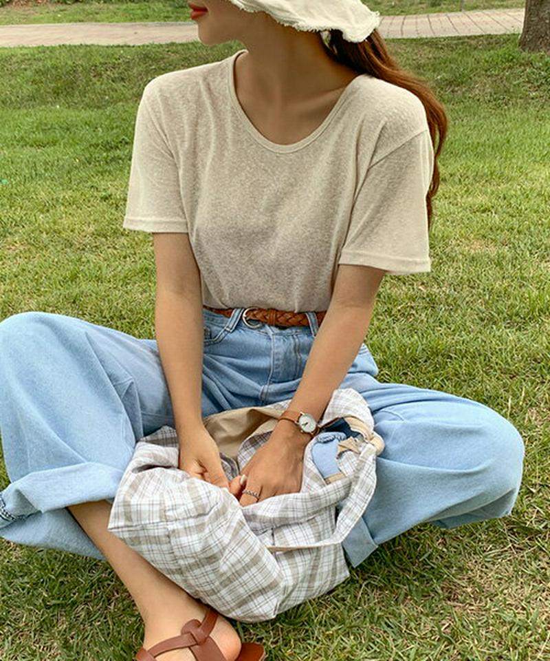 MICHYEORA(ミチョラ)スラブUネックTシャツ【8/21up_go】【メール便】韓国 韓国ファッション　トップス　Tシャツ　Uネック　スラブTシャツ　半袖【即納】