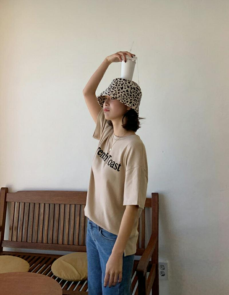 MAYBLUE(メイブルー)レタリングスリットハーフ袖Tシャツ【11/8up_PSH】Tシャツ　トップス　半袖　レタリング　メッセージ　クルーネック　サイドスリット【5】
