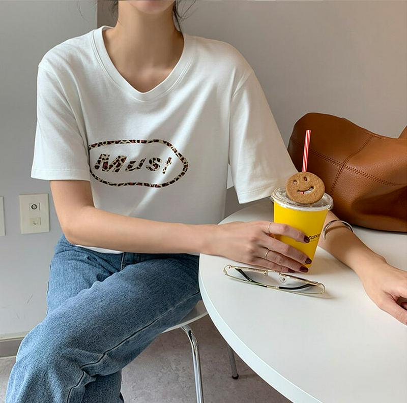 MAYBLUE(メイブルー)レオパードロゴ半袖Tシャツ【10/9up_go】ロゴT　Tシャツ　トップス　ヒョウ柄ロゴ　英字ロゴ　ロゴT【5】