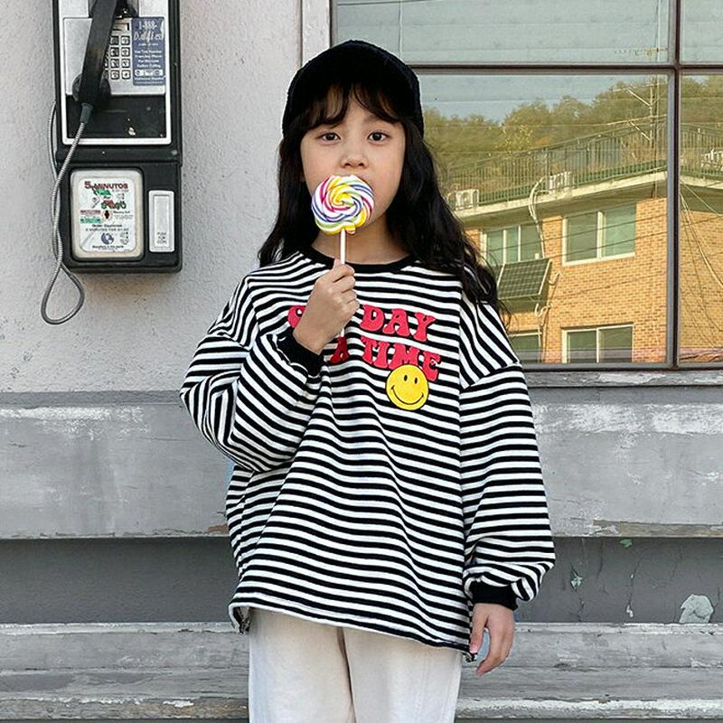 【キッズ20%OFF】スマイルボーダーTシャツ(junior)・u09212 キッズ【9~17才】【tops】【トップス Tシャツ 長袖 ボーダー 柄 スマイル ラフ カジュアル 女の子 男の子 秋 冬 韓国 韓国子供服 子供 こども 子供服 こども服】【KIDS】