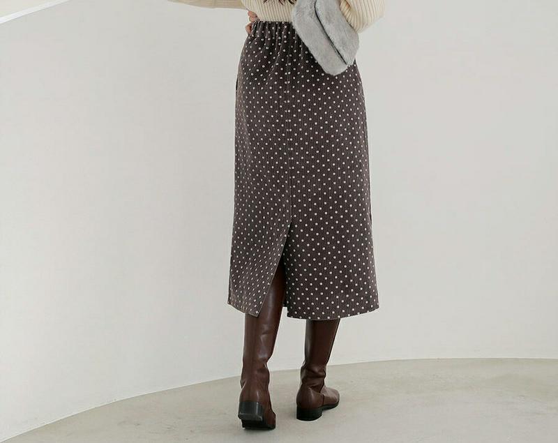 【只今10%OFF】コーデュロイドットスカート・全3色・t65295 レディース 【sk】【韓国 ファッション ボトムス スカート ロング ミモレスカート Hライン タイトスカート 柄 パターン 総柄 カジュアル 秋 冬】【ハイホリHIHOLLI】