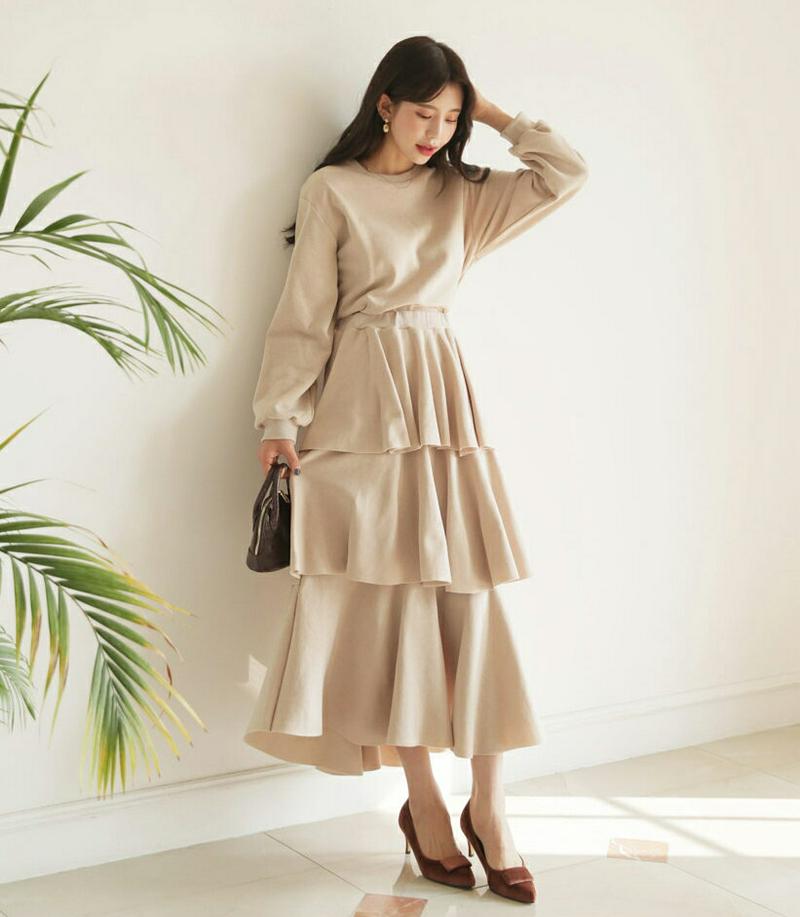 【新作10%OFF】裏起毛スウェット&スカートSET・全2色・b61129 レディース【ops】【韓国 ファッション セットアップ setup スウェット 長袖 ロングスリーブ ラウンドネック スカート ロングスカート ティアード ウエストゴム 裏起毛 シンプル 単色 無地 大人 秋 冬】