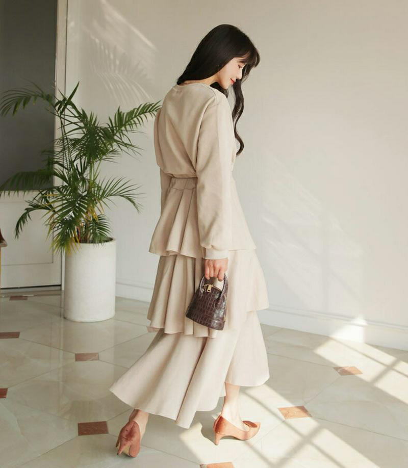 【新作10%OFF】裏起毛スウェット&スカートSET・全2色・b61129 レディース【ops】【韓国 ファッション セットアップ setup スウェット 長袖 ロングスリーブ ラウンドネック スカート ロングスカート ティアード ウエストゴム 裏起毛 シンプル 単色 無地 大人 秋 冬】