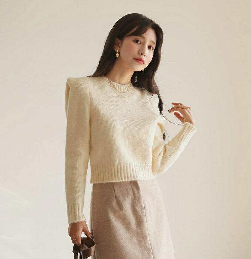 【新作10%OFF】タックスリーブニット・全4色・t61152 レディース【tops】【韓国 ファッション トップス ニット ニットトップス ロングスリーブ 長袖 ラウンドネック クロップド丈 クロップド タック リブ シンプル 単色 無地 大人 上品 秋 冬】