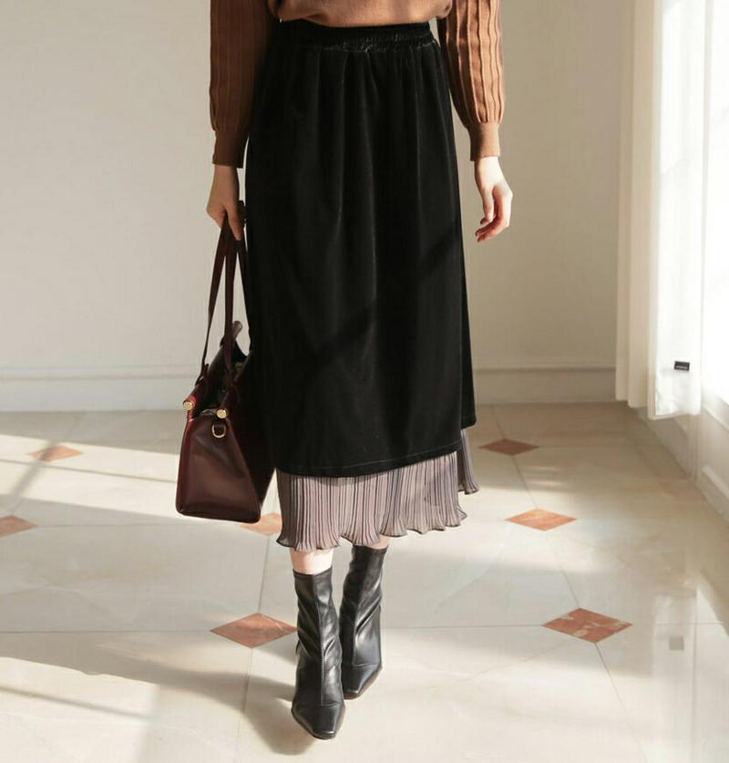 【只今10%OFF】プリーツヘムベロアスカート・全2色・t61141 レディース【sk】【韓国 ファッション ボトムス スカート ロング丈 ロングスカート ベロア ベロアスカート プリーツ レイヤード風 ウエストゴム 楽ちん シンプル 大人 上品 秋 冬】