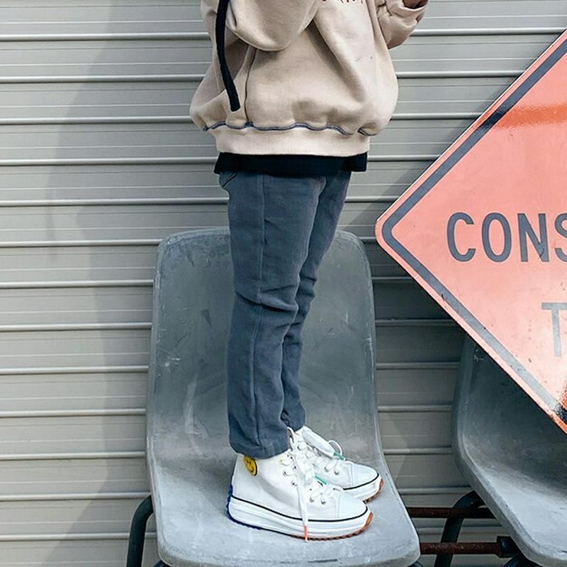 【キッズ20%OFF】裏起毛スキニーパンツ(kids)・u09192 キッズ【3~8才】【pt】【パンツ ズボン ロングパンツ 長ズボン スキニーパンツ スキニー 裏起毛 単色 無地 シンプル カジュアル 女の子 男の子 冬 韓国 韓国子供服 子供 こども 子供服 こども服】【KIDS】