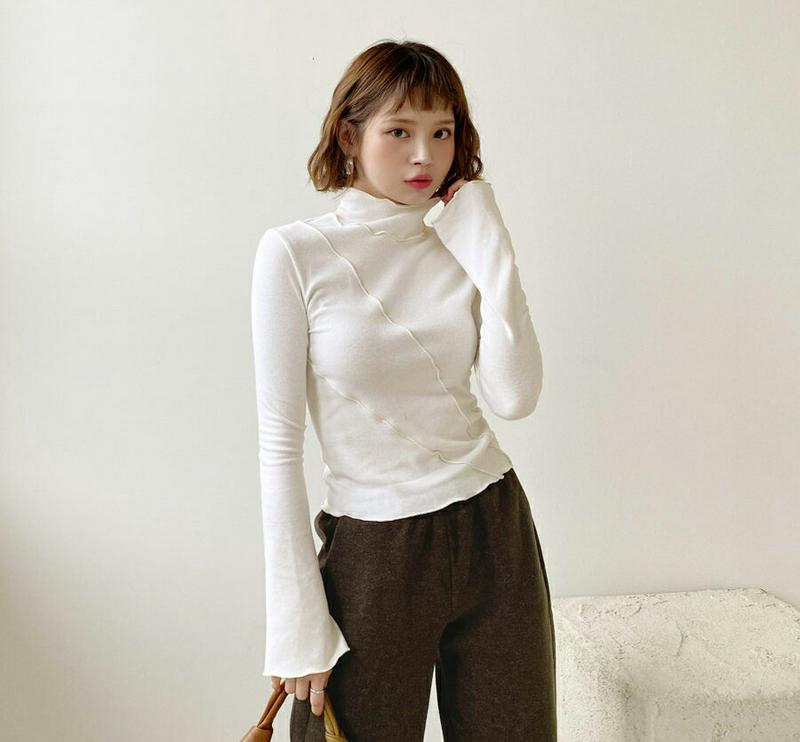 【只今10%OFF】スリムウェーブTシャツ・全4色・t61989 レディース 【tops】【韓国 ファッション トップス Tシャツ カットソー ハイネック ハーフネック 長袖 ベルスリーブ スリム 細身 タイト ロングスリーブ 無地 ユニーク カジュアル 秋 冬】