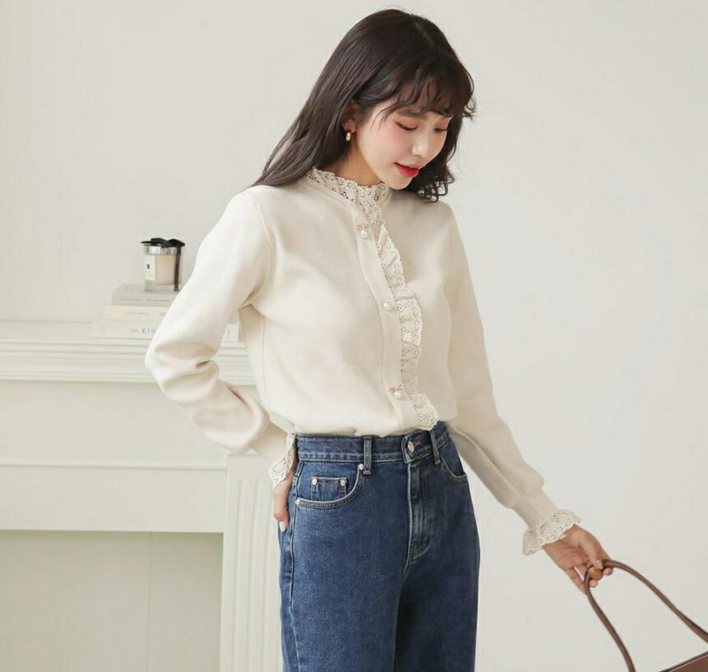 パールレースヘムニット・全2色・b61979 レディース 【tops】【韓国 ファッション トップス ニット ラウンドネック レースネック 長袖 パフスリーブ ぼわん袖 ボリューム袖 フェミニン ガーリー カジュアル 秋 冬】