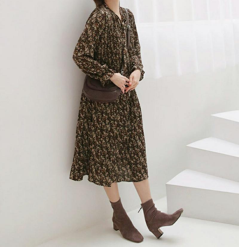 裏起毛ストラップ付花柄ワンピース・全2色・b56311 レディース 【ops】【韓国 ファッション ワンピース ロング Hライン フレア Aライン 腰ひも ストラップ ボウタイ ネックリボン 小花柄 長袖 パターン カジュアル 秋 冬】