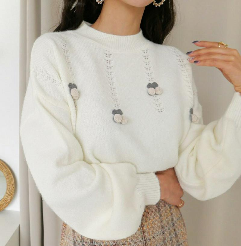 チェリーモチーフニット・全3色・b64539 レディース 【tops】【韓国 ファッション トップス ニット ラウンドネック 長袖 パフスリーブ ぼわん袖 ボリューム袖 モチーフ ポンポン ガーリー カジュアル 秋 冬】