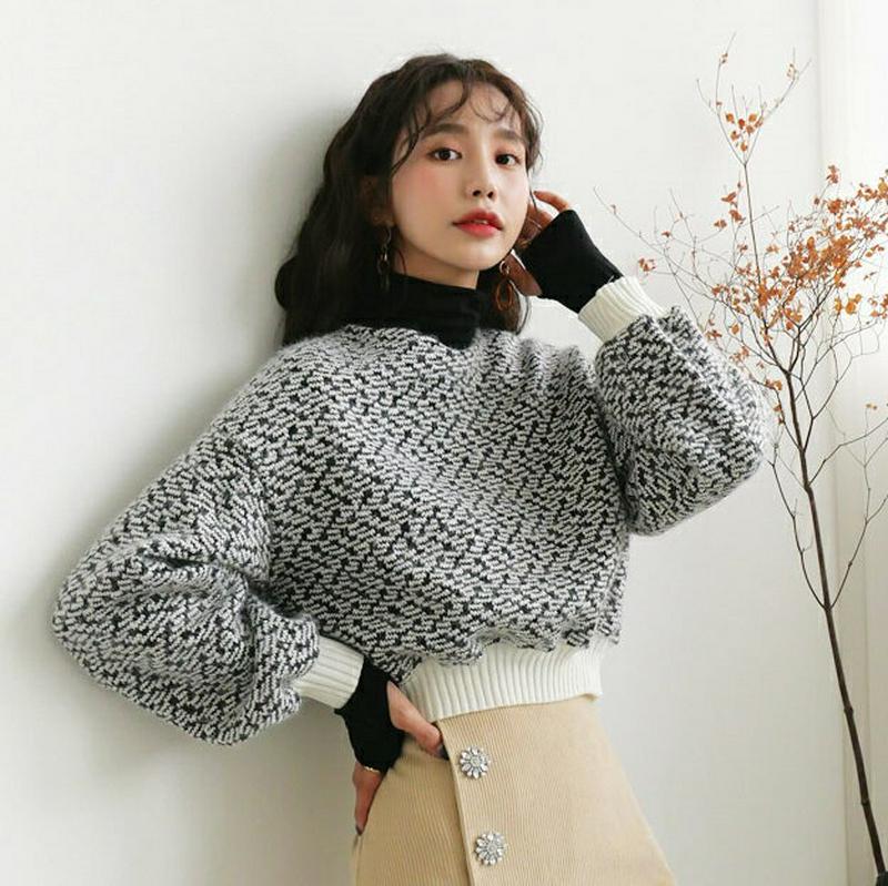 【只今10%OFF】バックレースアップニット・全2色・b64549 レディース 【tops】【韓国 ファッション トップス ニット ラウンドネック 長袖 ルーズ ゆったり パフスリーブ ぼわん袖 ボリューム袖 パターン 柄 クロップド ショート ビンテージ カジュアル 秋 冬】