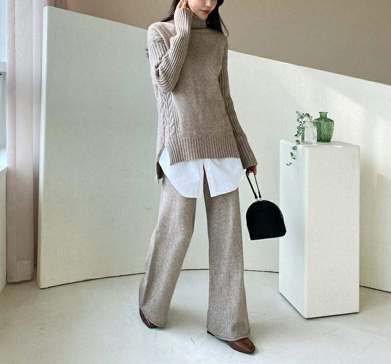 サイドツイストニット&パンツSET・全3色・b61889 レディース 【pt】【韓国 ファッション セットアップ ニット タートルネック ハイネック 長袖 ロングスリーブ ルーズ ゆったり パンツ ワイド ストレート ワンマイルウェア 無地 部屋着 カジュアル 秋 冬】