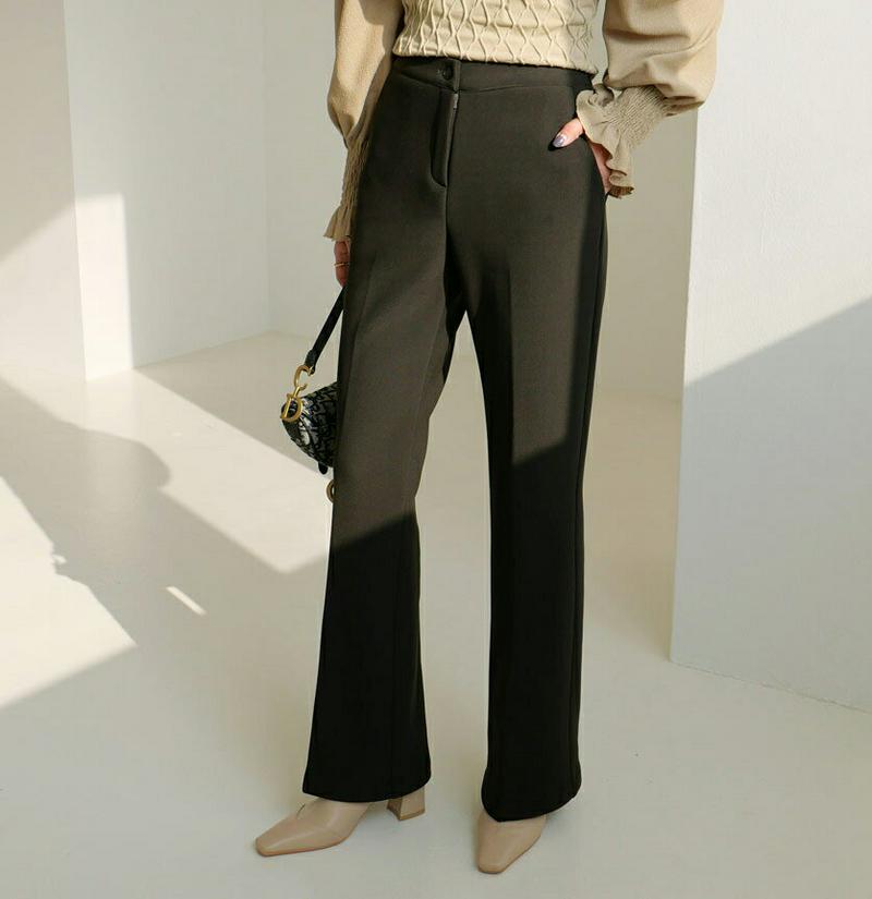 裏起毛ストレートスラックス・全3色・t64548 レディース 【pt】【韓国 ファッション ボトムス パンツ スラックス ロング ストレート スリム 細身 オフィス オフィスカジュアル 通勤 仕事 大人 スリット 無地 カジュアル 秋 冬】