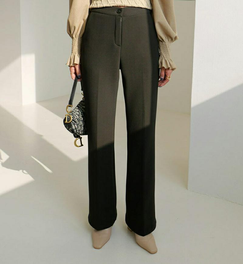 裏起毛ストレートスラックス・全3色・t64548 レディース 【pt】【韓国 ファッション ボトムス パンツ スラックス ロング ストレート スリム 細身 オフィス オフィスカジュアル 通勤 仕事 大人 スリット 無地 カジュアル 秋 冬】