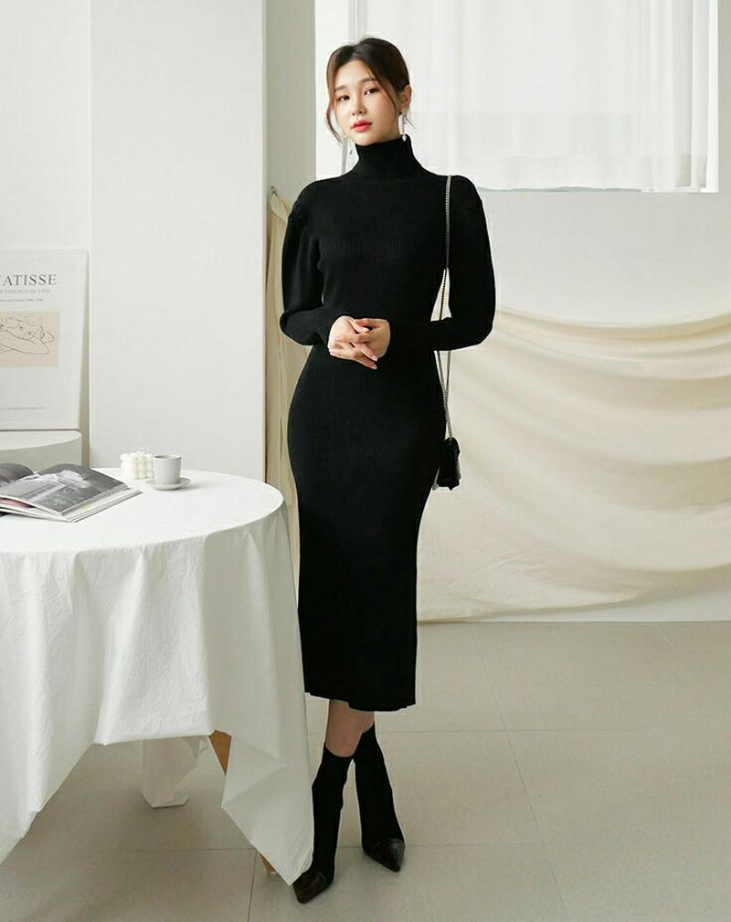 パフタートルニットワンピース・全2色・t64554 レディース 【ops】【韓国 ファッション ワンピース ロング ニット ハイネック 長袖 深スリット パフスリーブ ぼわん袖 無地 リブニット ボリューム袖 タイト スリム 大人 セクシー カジュアル 秋 冬】