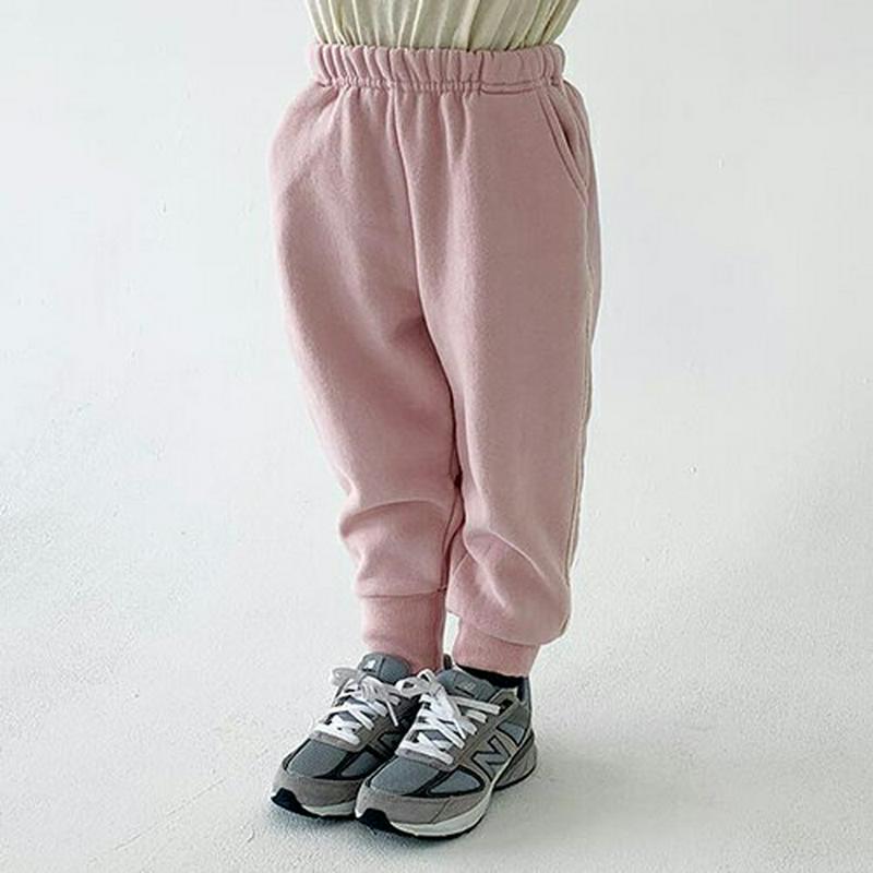 【只今20%OFF】両起毛サイドラインジョガーパンツ・u09355 キッズ【3~8才】【pt】【パンツ ズボン ロングパンツ 長ズボン ジョガーパンツ サイドライン 起毛 裏起毛 両起毛 カジュアル 女の子 男の子 冬 韓国 韓国子供服 子供 こども 子供服 こども服】【KIDS】