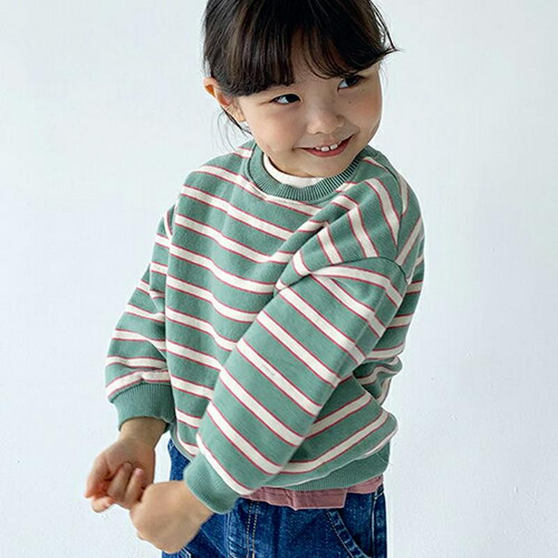 【只今20%OFF】両起毛キャラメルボーダースウェット・u09339 キッズ【3~8才】【tops】【トップス スウェット トレーナー 長袖 ボーダー柄 カジュアル 裏起毛 起毛 両起毛 ラフ 女の子 男の子 冬 韓国 韓国子供服 子供 こども 子供服 こども服】【KIDS】
