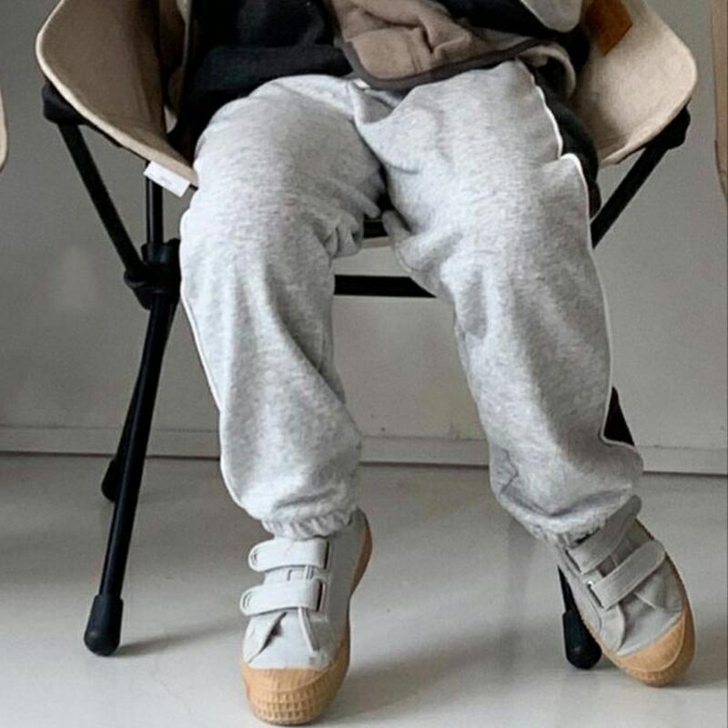 【キッズ20%OFF】裏起毛サイドラインスウェットパンツ(kids)・u09303 キッズ【3~8才】【pt】【パンツ 長ズボン ロングパンツ ズボン ライン サイドライン 裏起毛 ウエストゴム カジュアル 女の子 男の子 冬 韓国 韓国子供服 子供 こども 子供服 こども服】【KIDS】