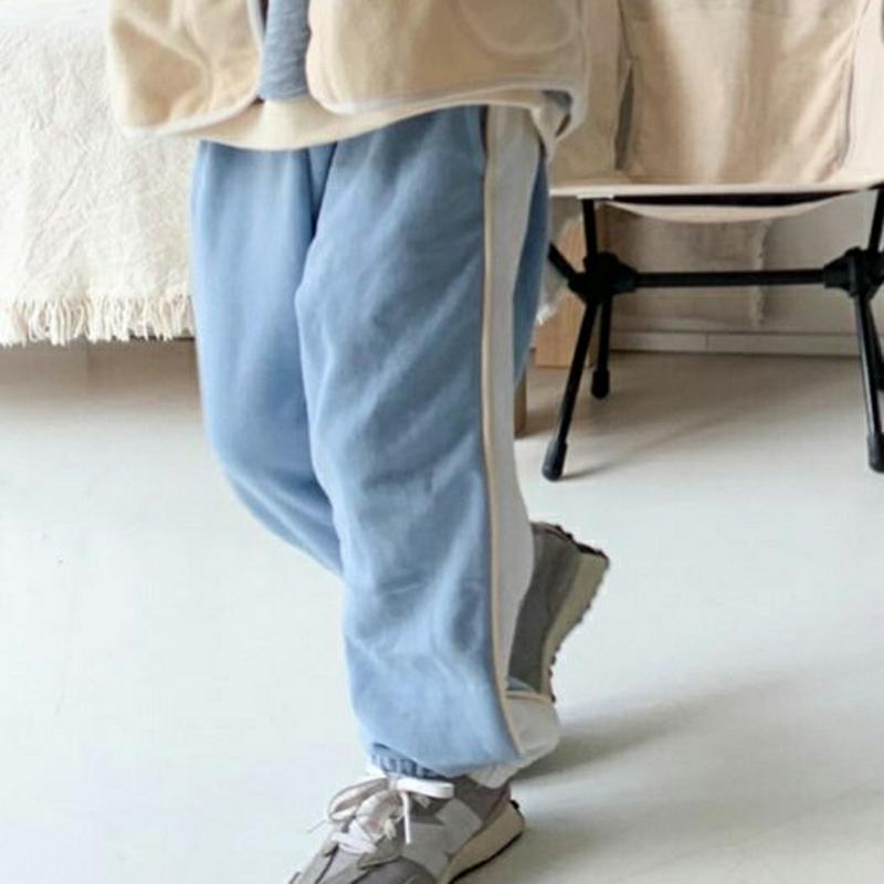 【キッズ20%OFF】裏起毛サイドラインスウェットパンツ(kids)・u09303 キッズ【3~8才】【pt】【パンツ 長ズボン ロングパンツ ズボン ライン サイドライン 裏起毛 ウエストゴム カジュアル 女の子 男の子 冬 韓国 韓国子供服 子供 こども 子供服 こども服】【KIDS】