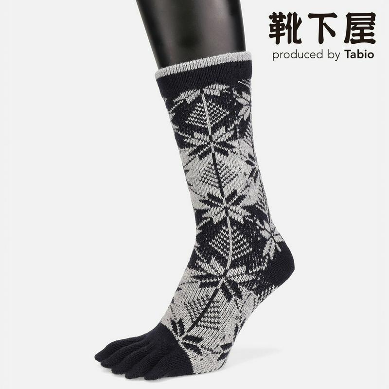 【全品送料無料★〜1/16 23:59迄】【あす楽】【Tabio MEN】 メンズ 雪柄ボーダー五本指ソックス / 靴下屋 靴下 タビオ くつ下 クルー 5本指 5本指靴下 五本指靴下 5本指ソックス 五本指ソックス メンズ 日本製