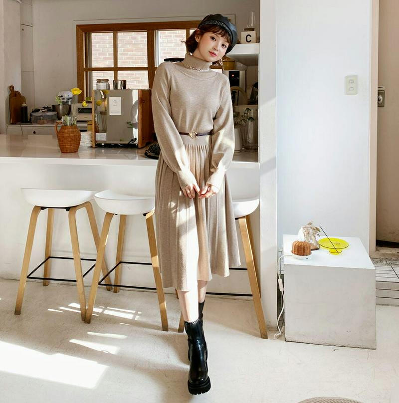 【只今10%OFF】ラグランプリーツニットワンピース・全3色・b62088 レディース 【ops】【韓国 ファッション ワンピース ロング Aライン フレア ニット タートルネック ハイネック 長袖 パフスリーブ ぼわん袖 ボリューム袖 スリム 細身 無地 カジュアル 秋 冬】