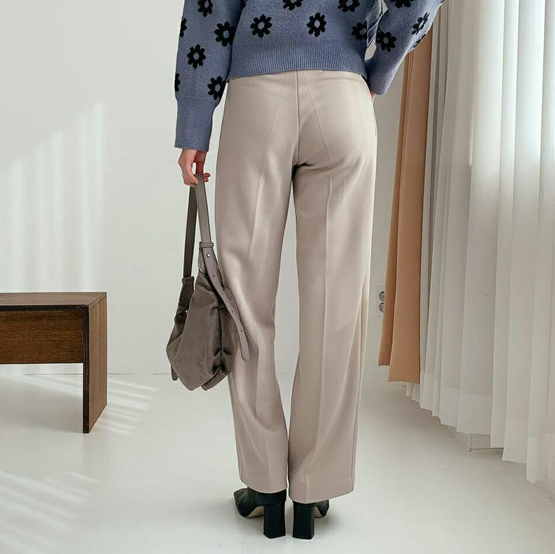 【新作10%OFF】裏起毛ストレートスラックス・全3色・t56370 レディース 【pt】【韓国 ファッション ボトムス パンツ スラックス ストレート ワイト ハイウエスト オフィス オフィスカジュアル 仕事 職場 大人 美脚 脚長 着痩せ 効果 カジュアル 秋 冬】