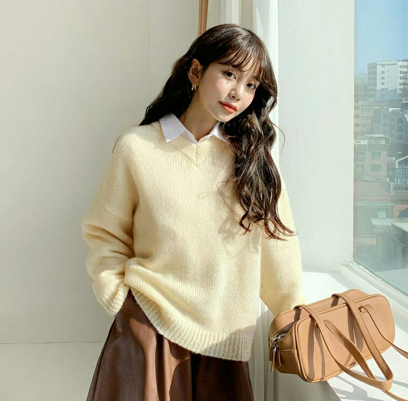 【新作10%OFF】Vネックルーズニット・全5色・b56377 レディース 【tops】【韓国 ファッション トップス ニット 長袖 ロングスリーブ ルーズ ゆったり　オーバーサイズ 体型カバー お尻カバー ロング 無地 カジュアル 秋 冬】