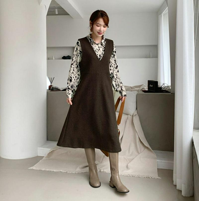 【新作10%OFF】Vネックスリーブレスワンピース・全3色・b65465 レディース 【ops】【ワンピース ロング ロングワンピース スリーブレス ノースリーブ 単色 無地 レイヤード Vネック カジュアル 秋 冬 韓国 ファッション】【ハイホリHIHOLLI】