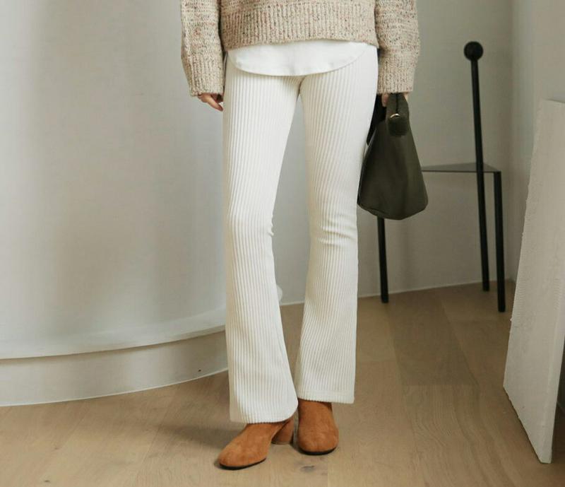 【只今10%OFF】リブベロアブーツカットパンツ・全3色・b65382 レディース 【pt】【パンツ ズボン ロングパンツ 長ズボン ブーツカット 単色 無地 シンプル カジュアル ベロア リブ リブパンツ 秋 冬 韓国 ファッション】【ハイホリHIHOLLI】