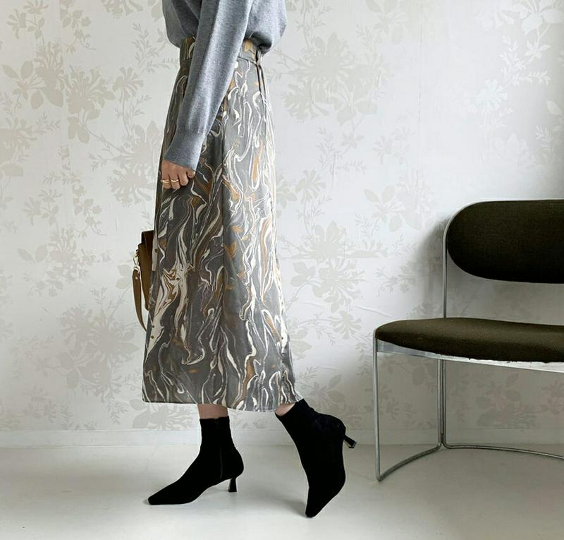 【只今10%OFF】マーブリングサテンスカート・全2色・b65539 レディース 【sk】【スカート ミディ丈 ミディスカート サテン サテンスカート マーブル 総柄 モダン 上品 フレア フレアスカート 秋 冬 韓国 ファッション】【ハイホリHIHOLLI】