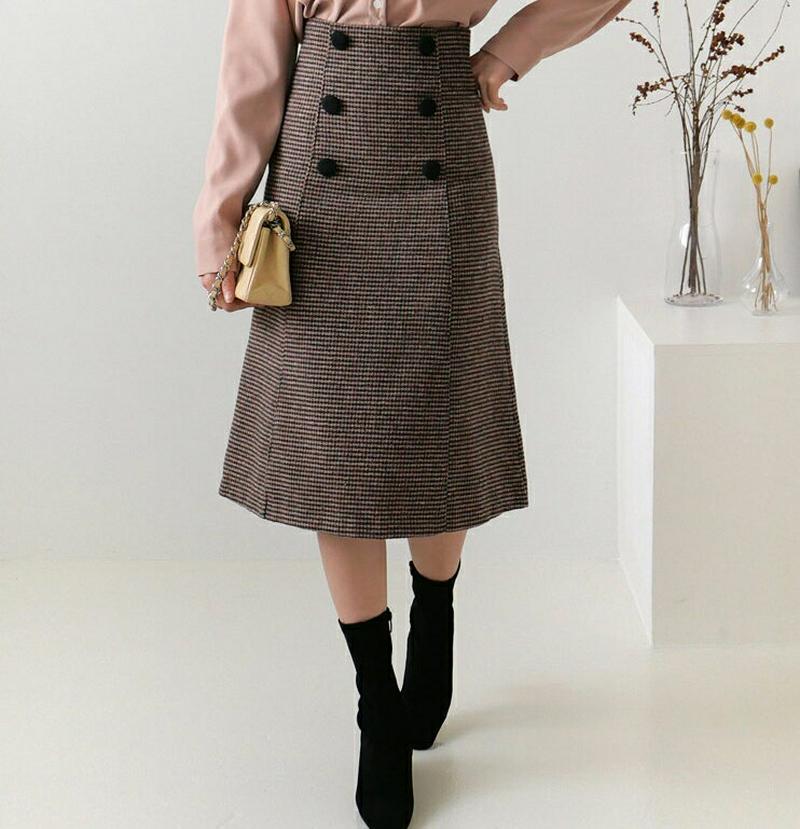 【只今10%OFF】ダブルボタンチェックスカート・全2色・b64551 レディース 【sk】【韓国 ファッション ボトムス スカート ミディアム ミドル 膝丈 膝下 スリム 細身 フレア Aライン ギンガムチェック クラシック ビンテージ カジュアル 秋 冬】