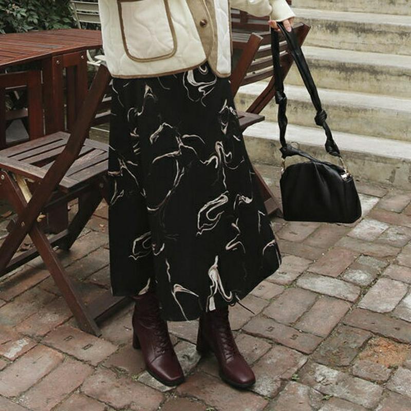 【只今10%OFF】マーブリングサテンスカート・全2色・t65390 レディース 【sk】【スカート ロング ロングスカート サテン マーブル 総柄 カジュアル ナチュラル ラフ 秋 冬 韓国 ファッション】【ハイホリHIHOLLI】