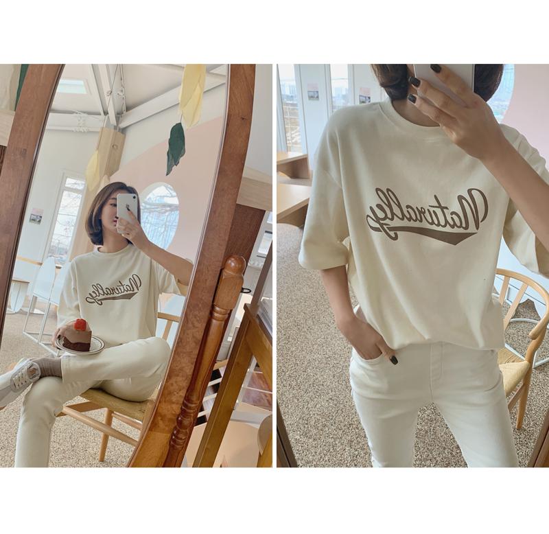 フロントレタードハーフ袖Tシャツ