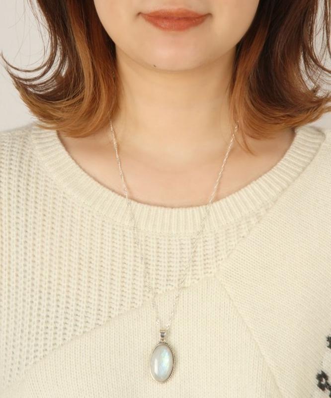【大人気フランス一点もの】ホワイトラブラドライトネックレス