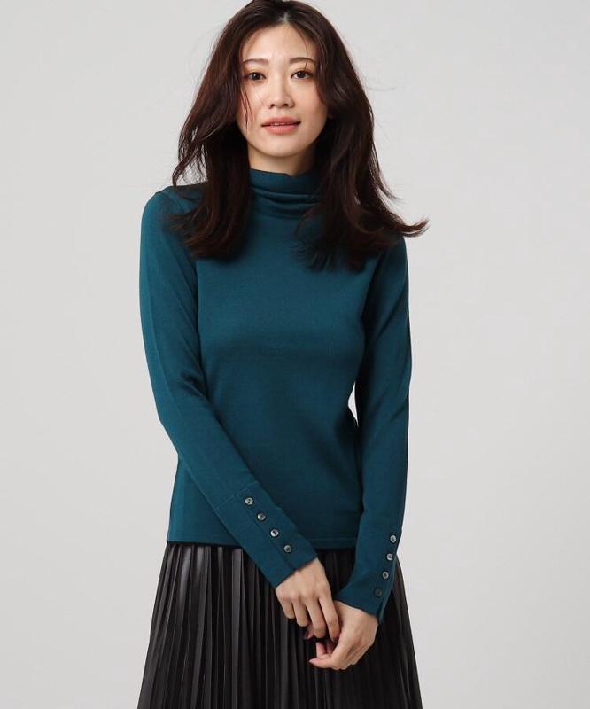 リッシュウールタートルネックプルオーバー