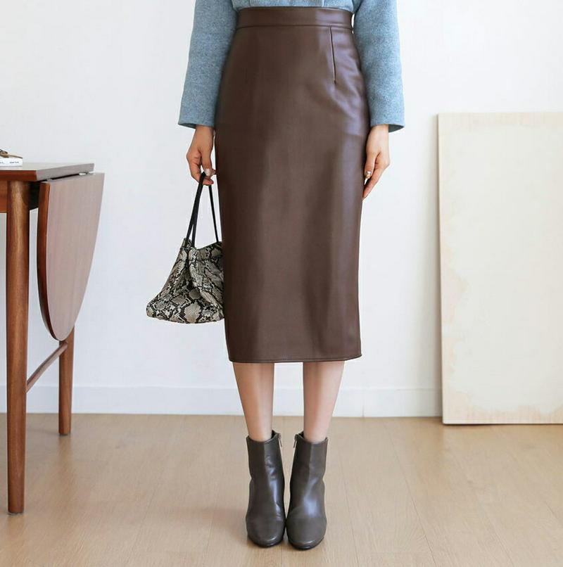 【只今10%OFF】裏起毛レザー調Hラインスカート・全2色・b61237 レディース 【sk】【韓国 ファッション ボトムス スカート ロング スリム タイト 細身 ペンシルスカート タイトスカート 合皮 レザーライク 光沢 無地 カジュアル 秋 冬】