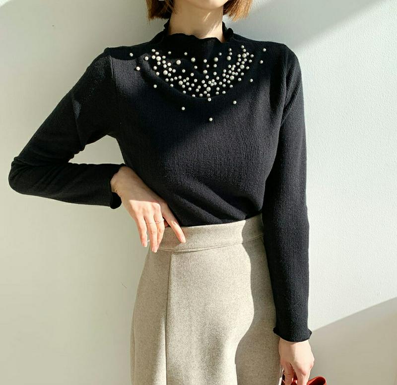 【只今10%OFF】起毛パールウェーブTシャツ・全3色・t62036 レディース 【tops】【韓国 ファッション トップス Tシャツ カットソー ハーフネック　モックネック 長袖 スリム 細身 パール 上品 エレガント カジュアル 秋 冬】