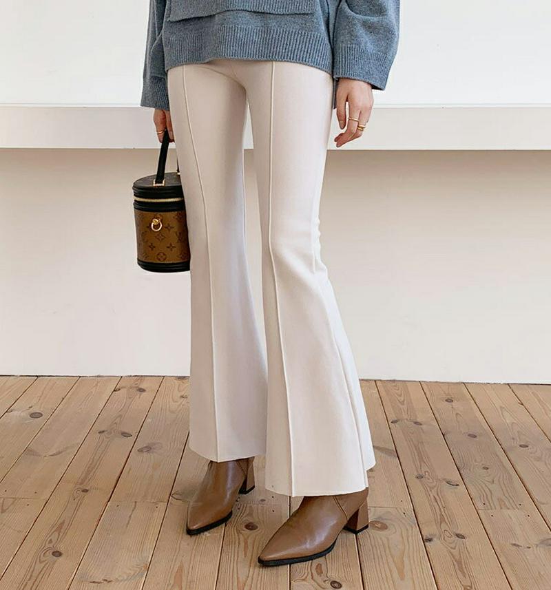 【新作10%OFF】裏起毛ブーツカットパンツ・全3色・t62066 レディース 【pt】【韓国 ファッション ボトムス パンツ ロング フルレングス 10分丈 十分丈 セミブーツカット センターライン ハイウエスト ウエストゴム スリム タイト 無地 カジュアル 秋 冬】