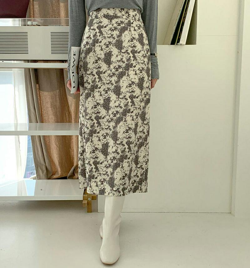 【只今10%OFF】ペイントスカート・全2色・t62060 レディース 【sk】【韓国 ファッション ボトムス　スカート ロング フレア Aライン 柄　パターン プリント エスニック 大人 上品 無地 カジュアル 秋 冬】