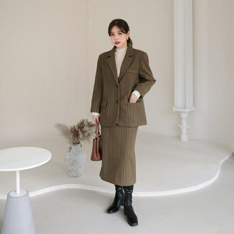 【只今10%OFF】ストライプジャケット&スカートSET・全2色・t65582 レディース 【ops】【セットアップ setup アウター ジャケット スカート ロングスカート ストライプ柄 大人 シック Hライン ミドル丈 秋 冬 韓国 ファッション】【ハイホリHIHOLLI】